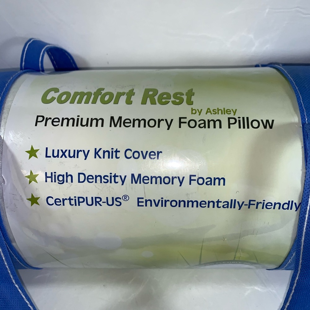 New pillow Comfort Rest memory Foam pillow by Ashley